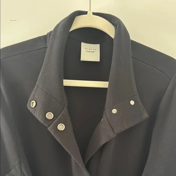 Varley Anset Jacket, size Medium - Picture 6 of 10